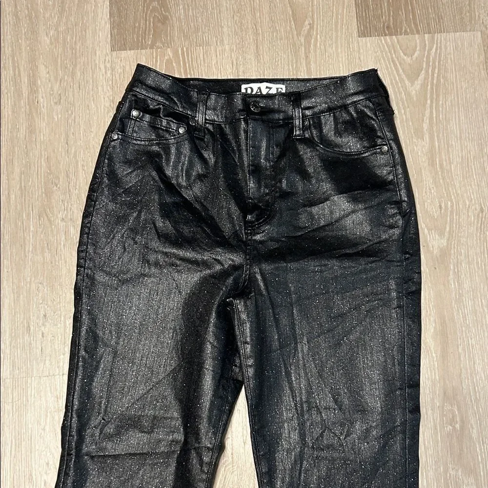 DAZE Shygirl High Rise Cropped Flare Jeans STAR SIGN sz 29